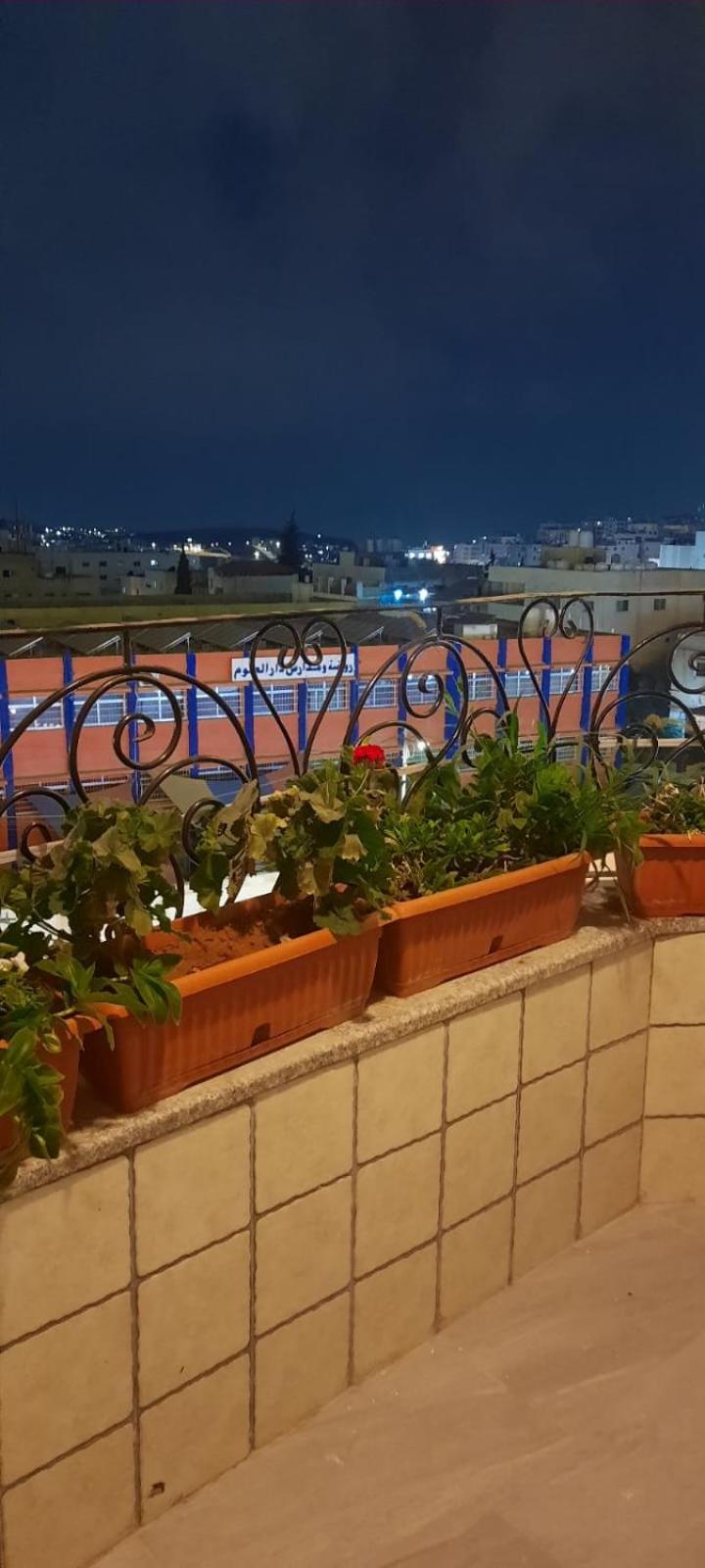 Flamingo Hotel אירביד מראה חיצוני תמונה